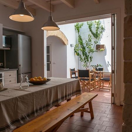 Villa Cal Bisbe à Ciutadella  Extérieur photo