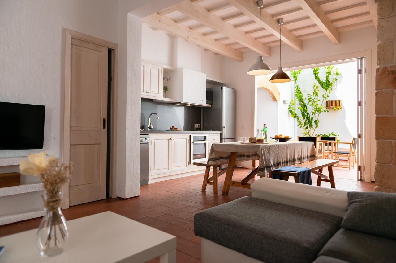 Villa Cal Bisbe à Ciutadella  Extérieur photo